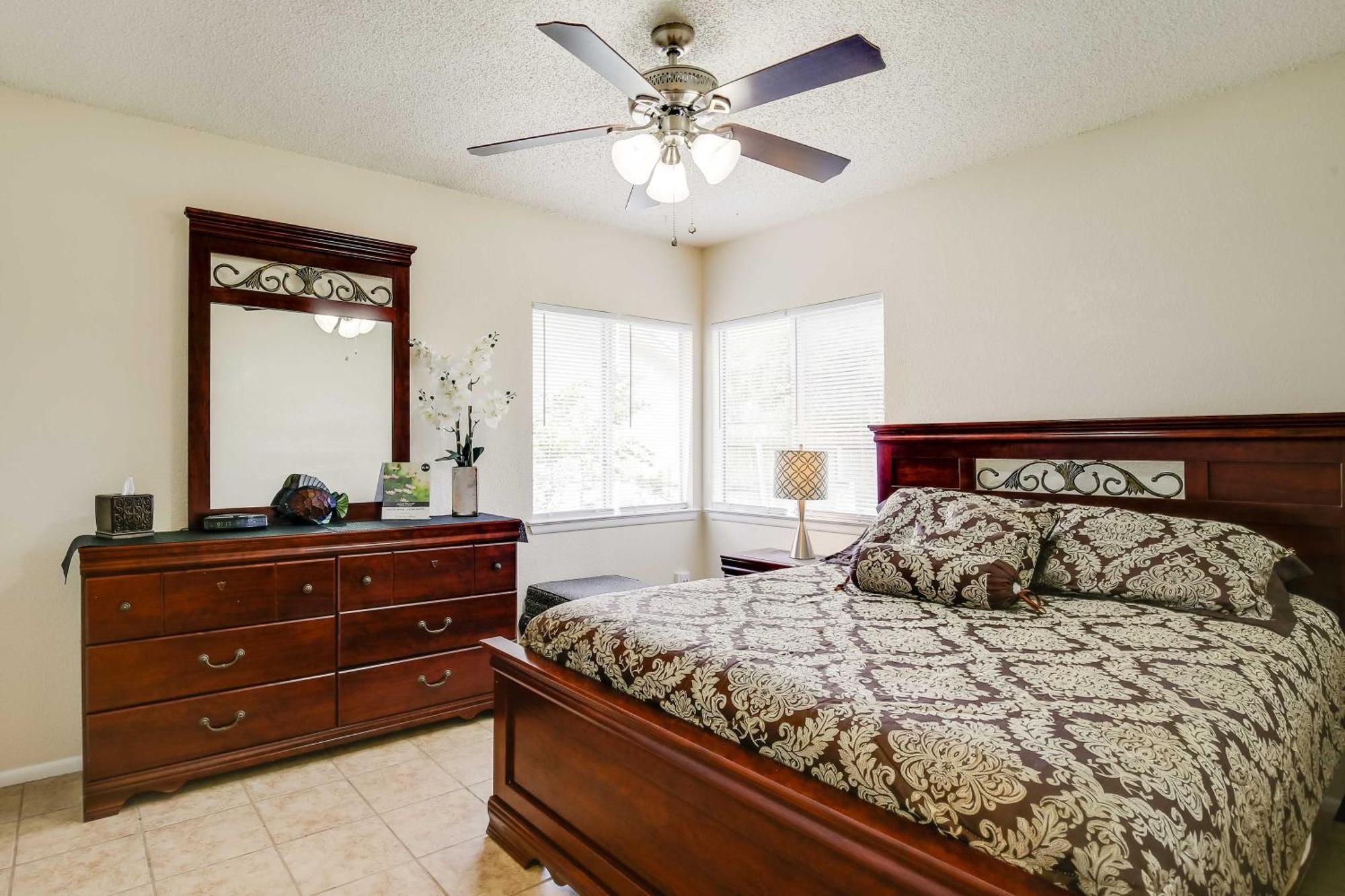 Sunny San Antonio Home With Backyard And Patio! Экстерьер фото
