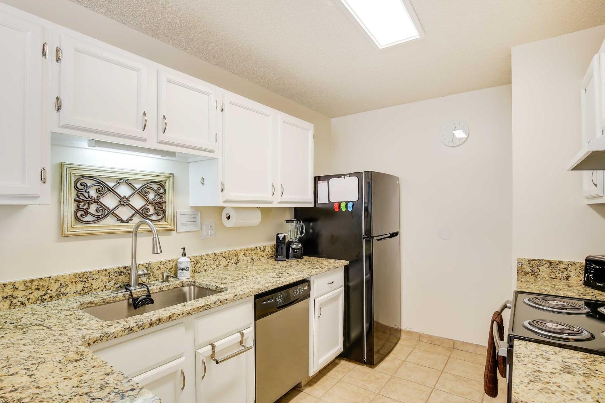 Sunny San Antonio Home With Backyard And Patio! Экстерьер фото