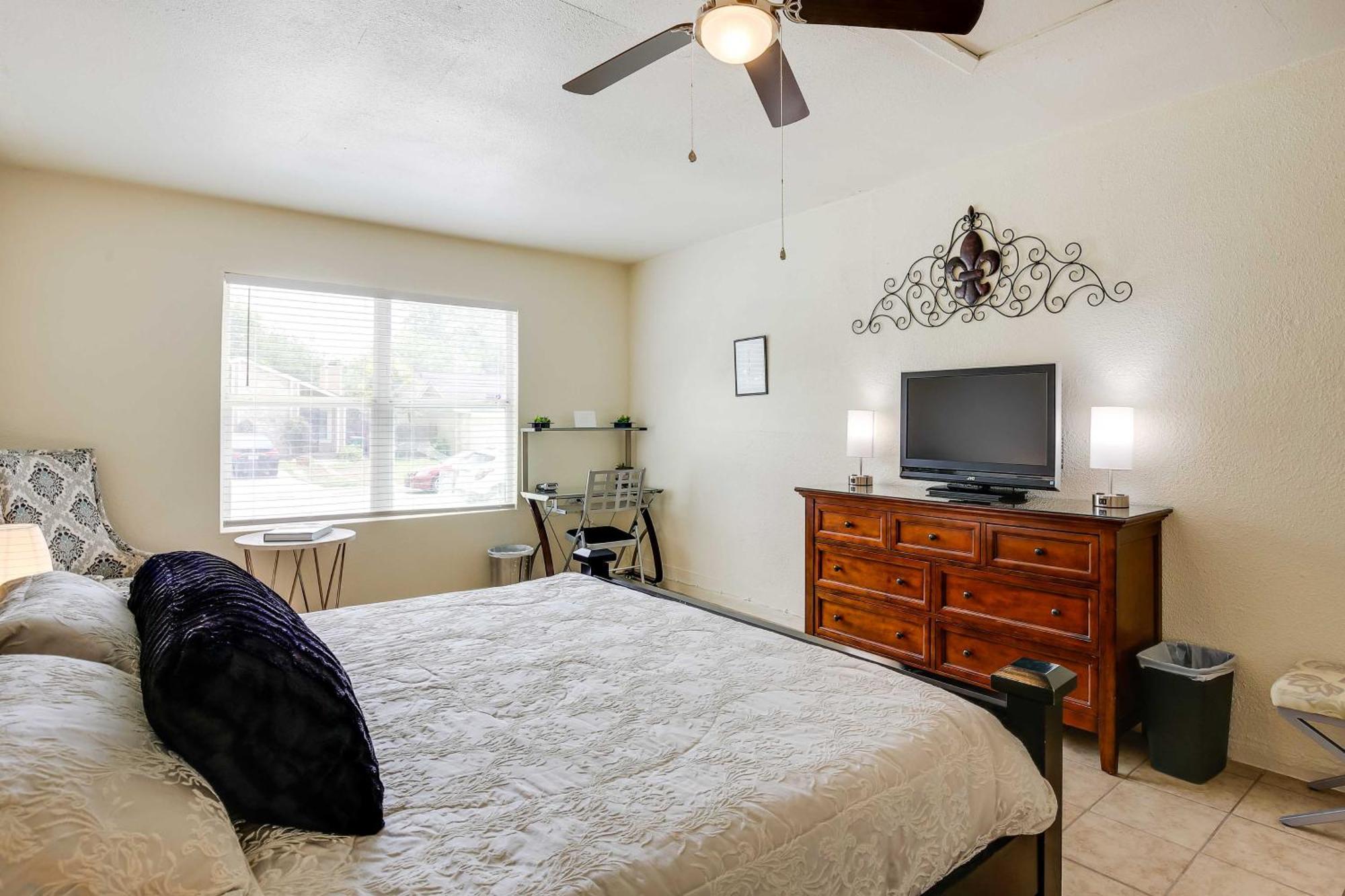 Sunny San Antonio Home With Backyard And Patio! Экстерьер фото